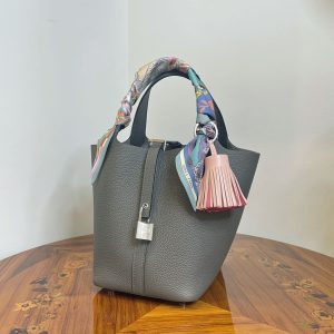 シシィ・ジャポン マガジン Vol.90】今週の注目商品。エルメス